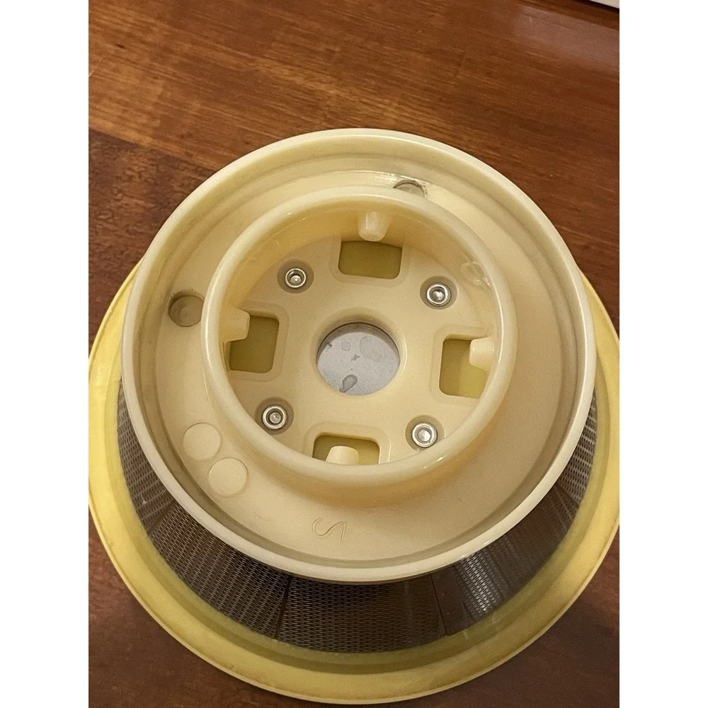 Vintage 1980's Waring Juice Extractor Juicer Mustard Yellow CLEAN